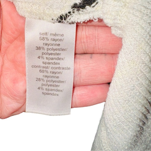 “Maurices” Size XXL Women’s Long Sleeve Knit Top - Picture 4 of 8